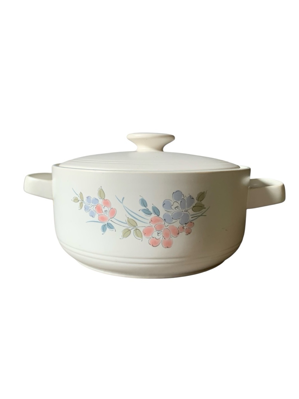 Vintage Elegance Japan Floral Stoneware Covered Casserole Ivory Cottage Pot
